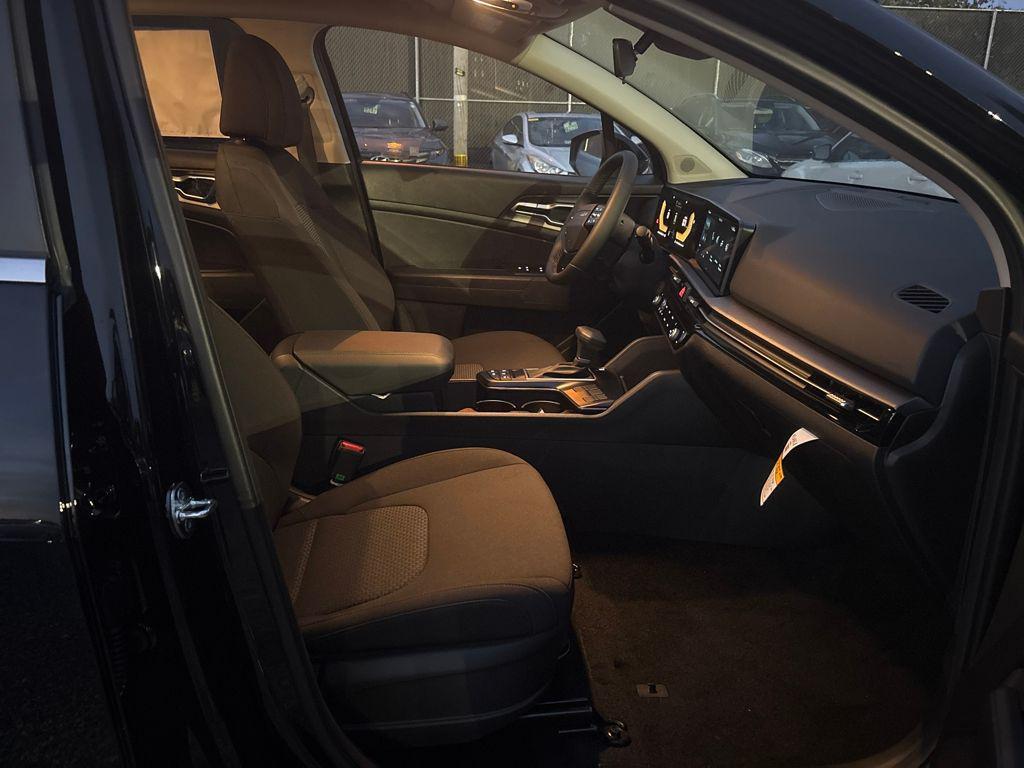 new 2026 Kia Sportage car, priced at $28,672