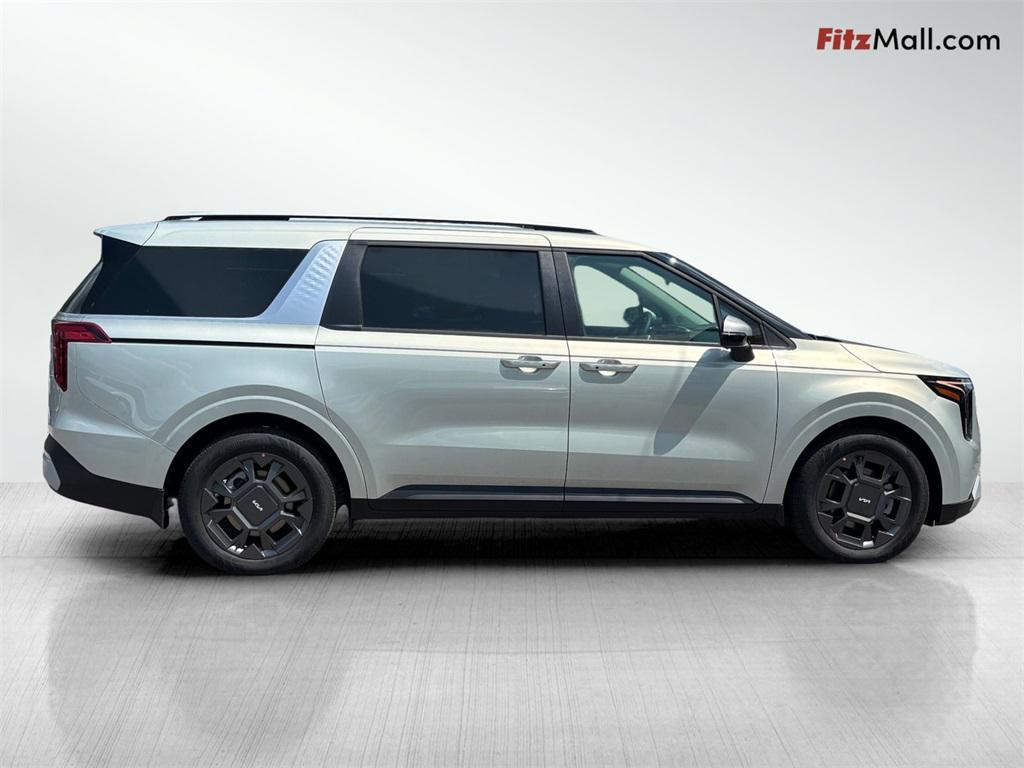 new 2026 Kia Carnival Hybrid car, priced at $45,270