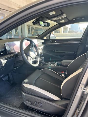 new 2025 Kia K5 car, priced at $31,808
