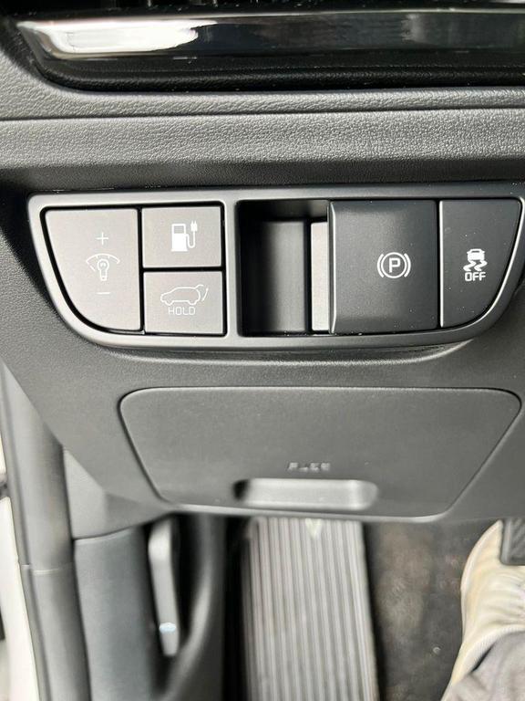 new 2025 Kia EV6 car, priced at $45,809