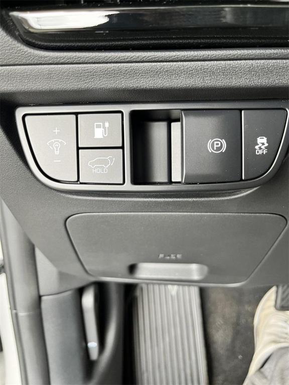 new 2025 Kia EV6 car, priced at $49,809