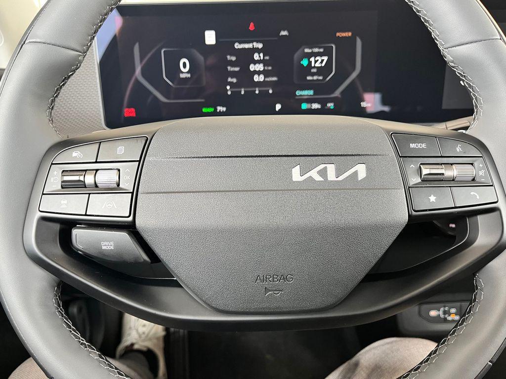 new 2025 Kia EV6 car, priced at $45,809