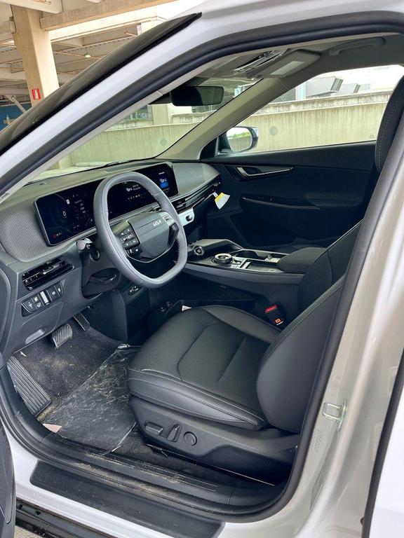 new 2025 Kia EV6 car, priced at $45,809
