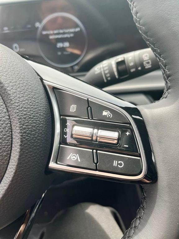 new 2025 Kia Seltos car, priced at $27,945
