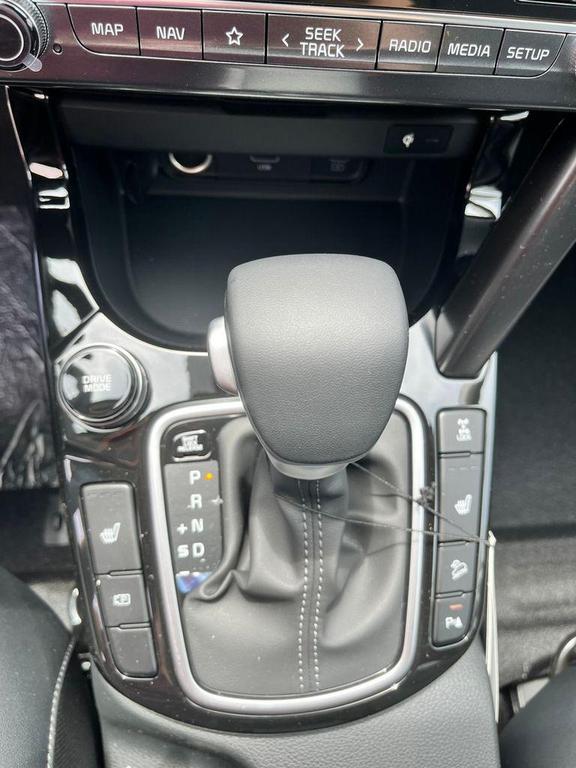 new 2025 Kia Seltos car, priced at $27,945