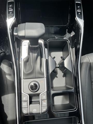 new 2025 Kia Sorento car, priced at $47,324