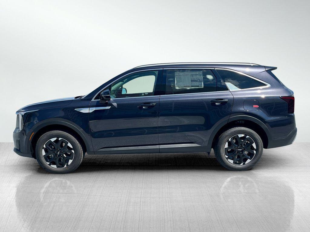 new 2025 Kia Sorento car, priced at $35,773