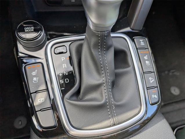 new 2025 Kia Seltos car, priced at $33,428