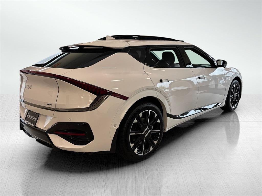 new 2025 Kia EV6 car, priced at $53,642