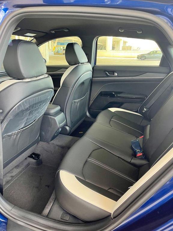 new 2025 Kia K5 car, priced at $29,653