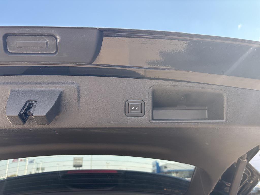 used 2022 GMC Terrain car, priced at $22,384