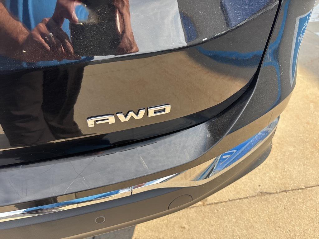 used 2022 GMC Terrain car, priced at $22,384