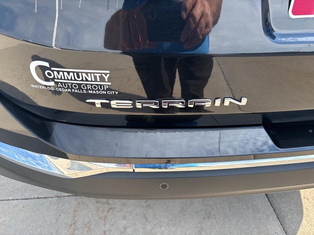 used 2022 GMC Terrain car, priced at $22,384