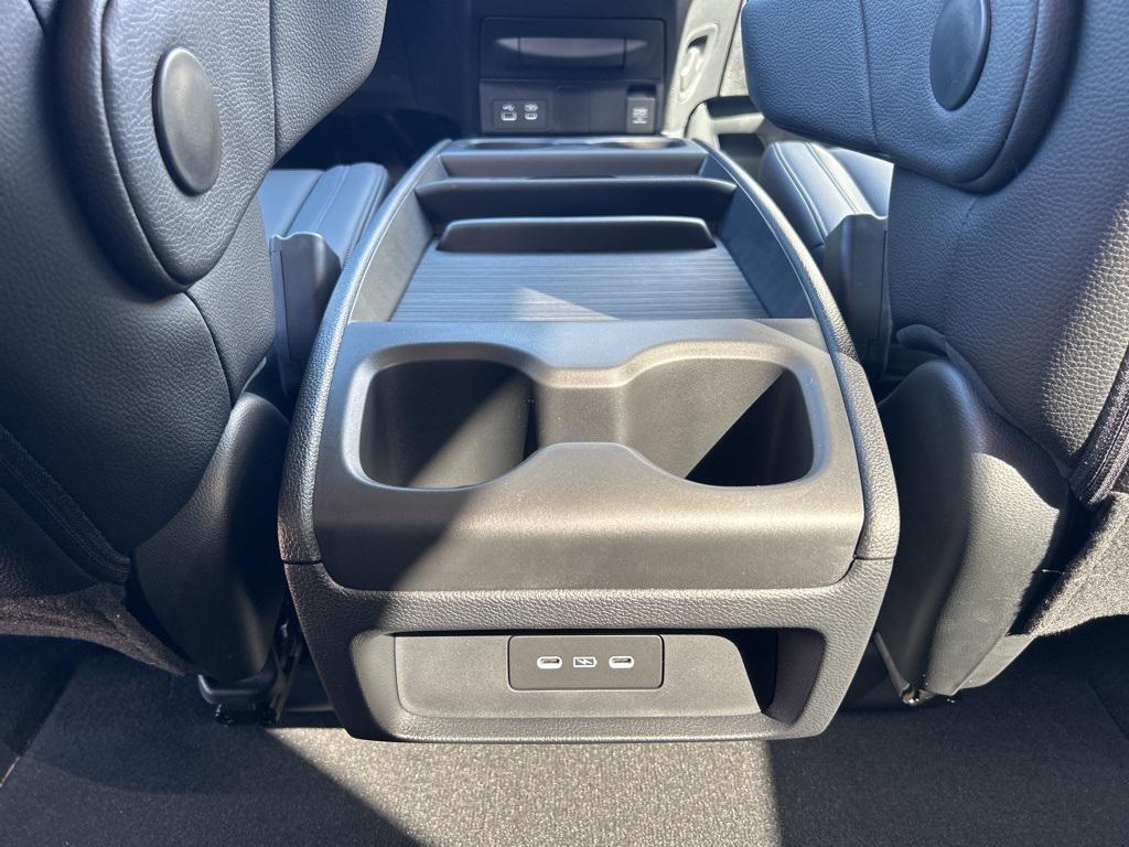 new 2026 Honda Odyssey car, priced at $45,869