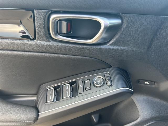 new 2025 Honda Civic Hybrid car, priced at $31,398