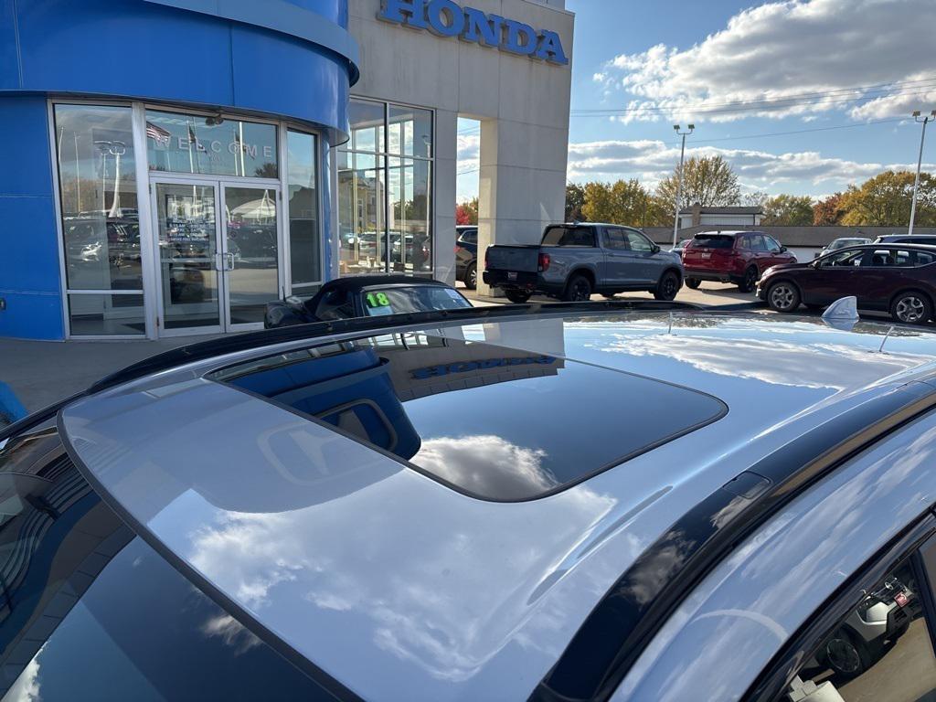 new 2026 Honda CR-V Hybrid car, priced at $43,929