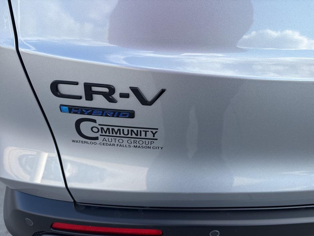new 2026 Honda CR-V Hybrid car, priced at $43,929