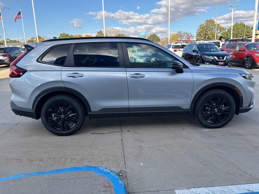 new 2026 Honda CR-V Hybrid car, priced at $43,929
