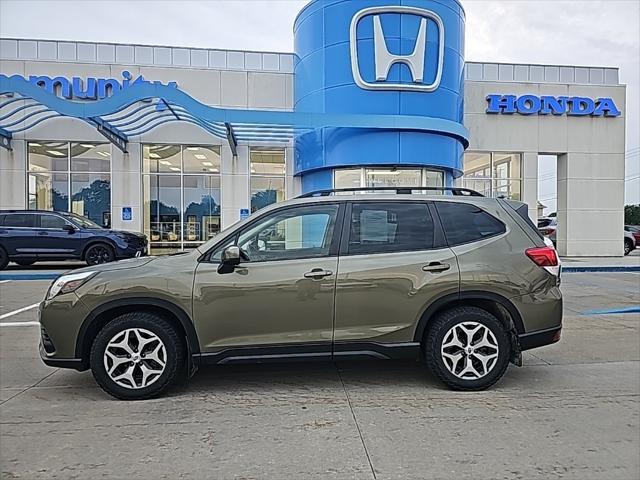 used 2023 Subaru Forester car, priced at $25,564