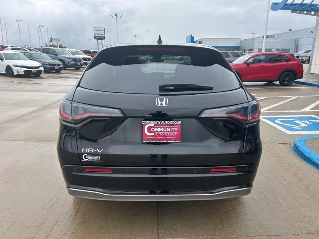 new 2025 Honda HR-V car, priced at $32,624
