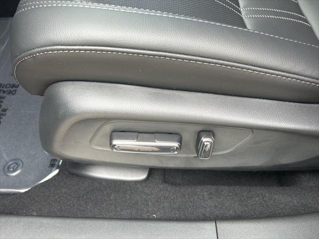 new 2025 Honda HR-V car, priced at $32,624