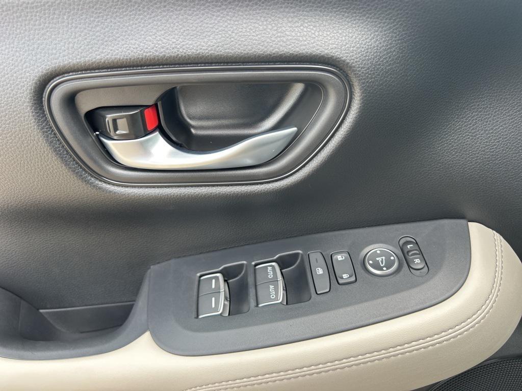 new 2026 Honda HR-V car, priced at $32,175