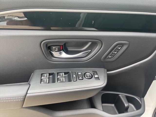 new 2025 Honda Pilot car, priced at $51,734