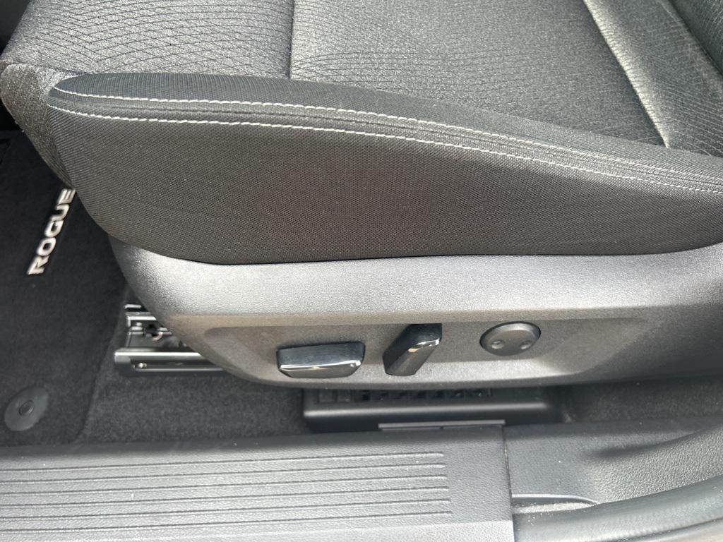 used 2024 Nissan Rogue car, priced at $22,942