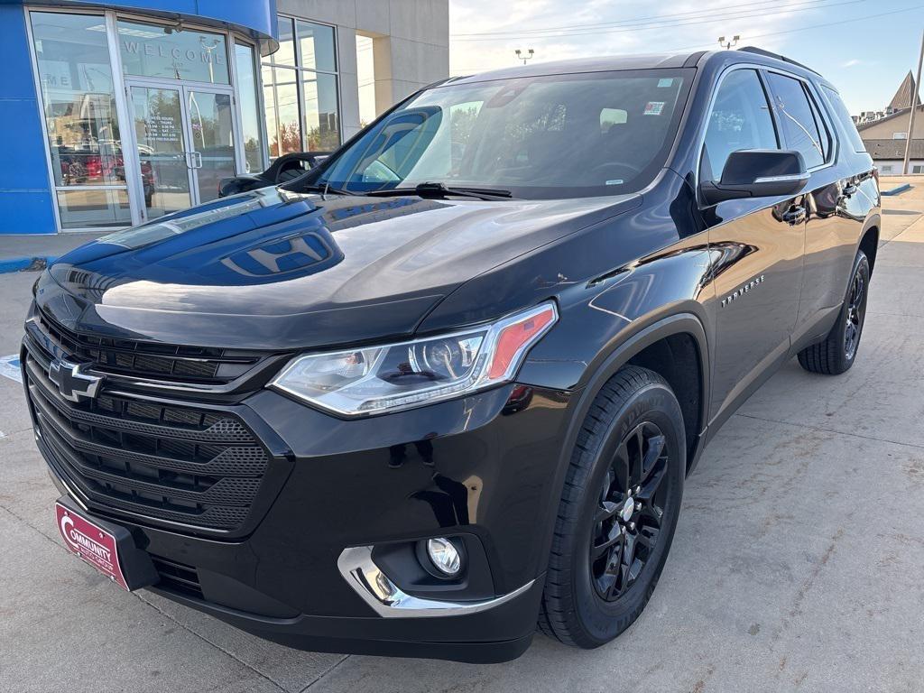 used 2021 Chevrolet Traverse car, priced at $26,143