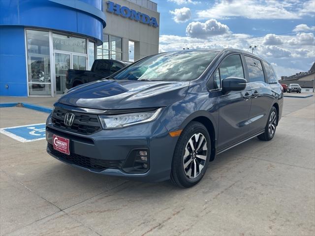 new 2025 Honda Odyssey car, priced at $43,899