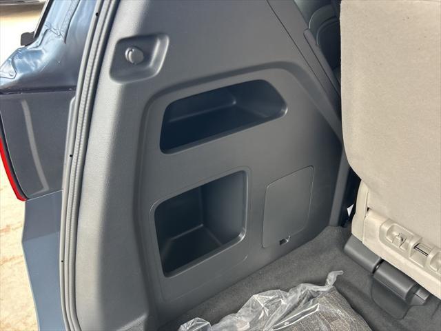 new 2025 Honda Odyssey car, priced at $43,899