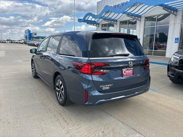 new 2025 Honda Odyssey car, priced at $43,899