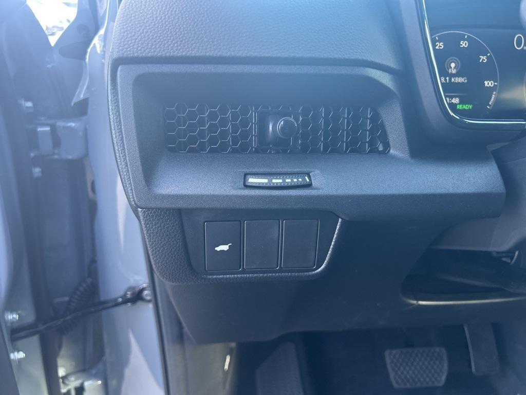 new 2026 Honda CR-V Hybrid car, priced at $40,294