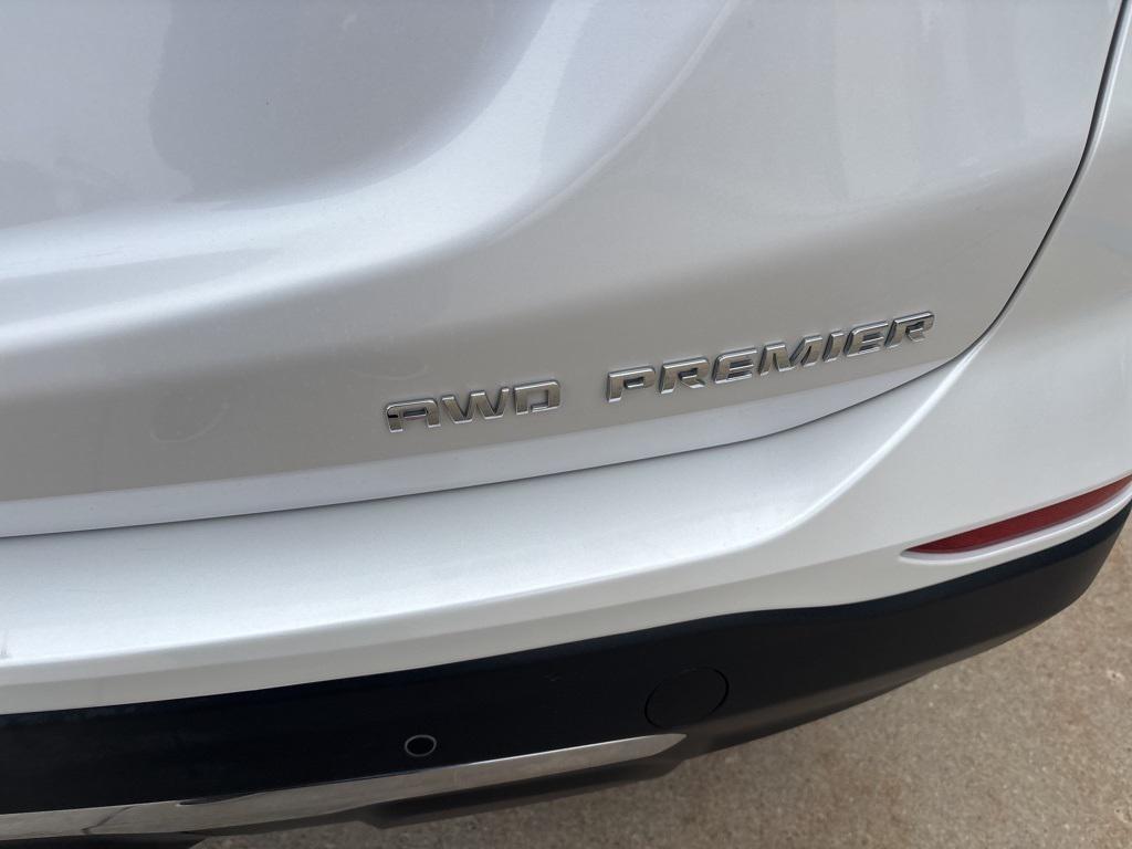 used 2023 Chevrolet Equinox car, priced at $27,969