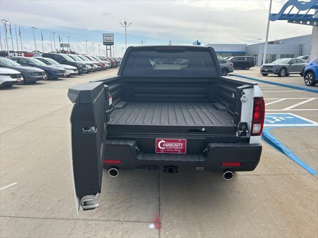 new 2025 Honda Ridgeline car, priced at $41,827