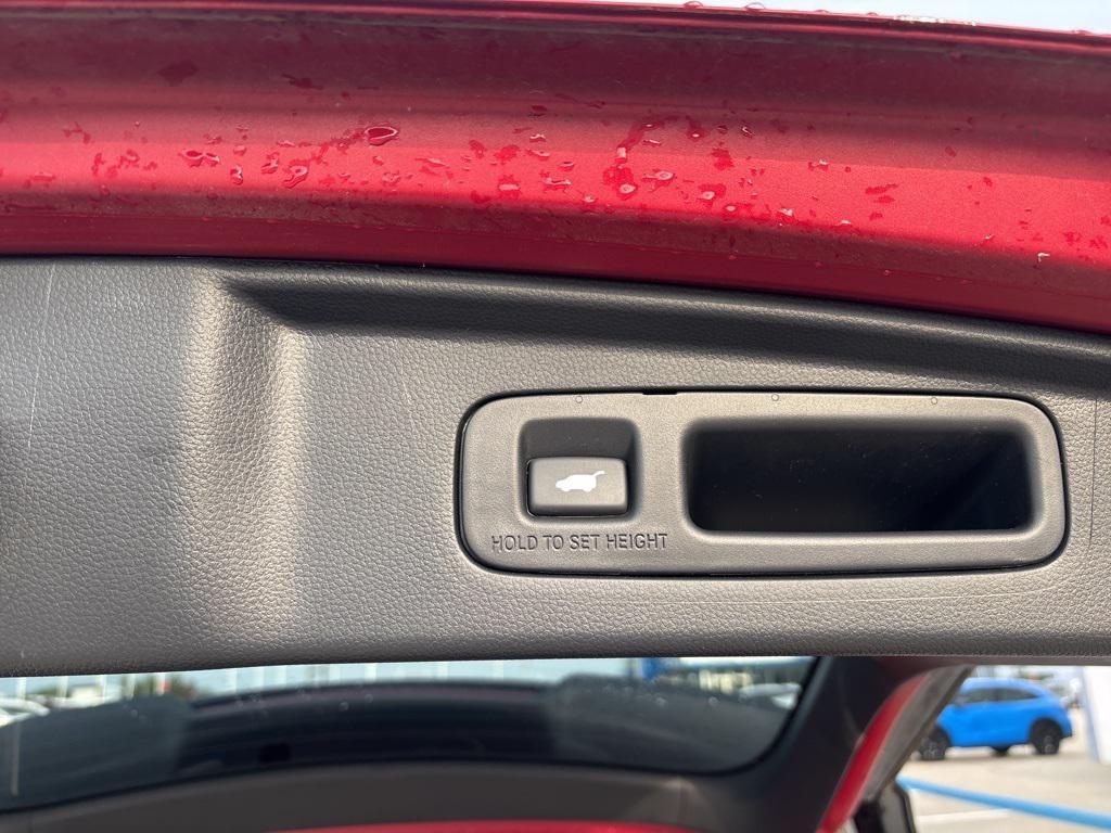 used 2025 Honda CR-V car, priced at $35,684