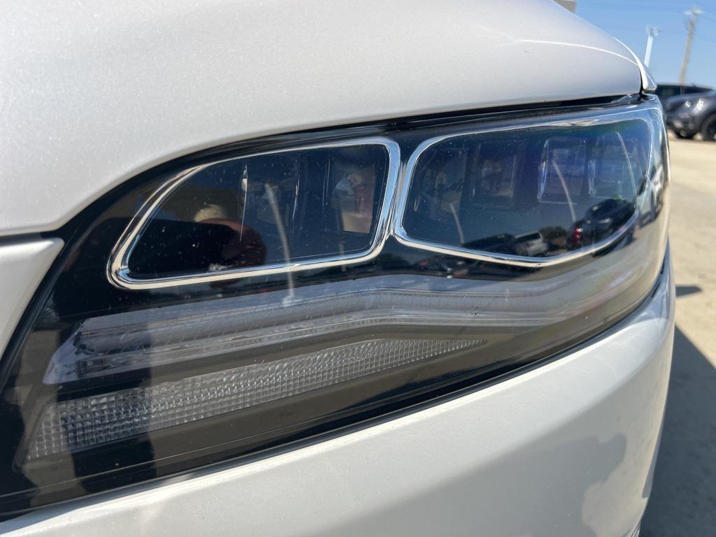 used 2020 Lincoln MKZ car, priced at $24,091