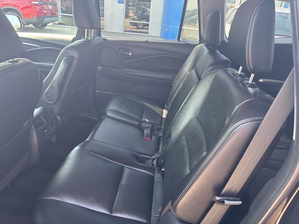 used 2020 Honda Pilot car, priced at $23,750