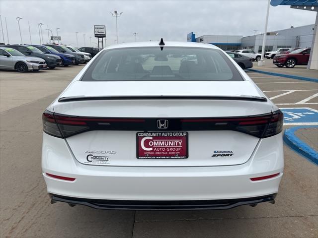 new 2025 Honda Accord Hybrid car, priced at $37,154