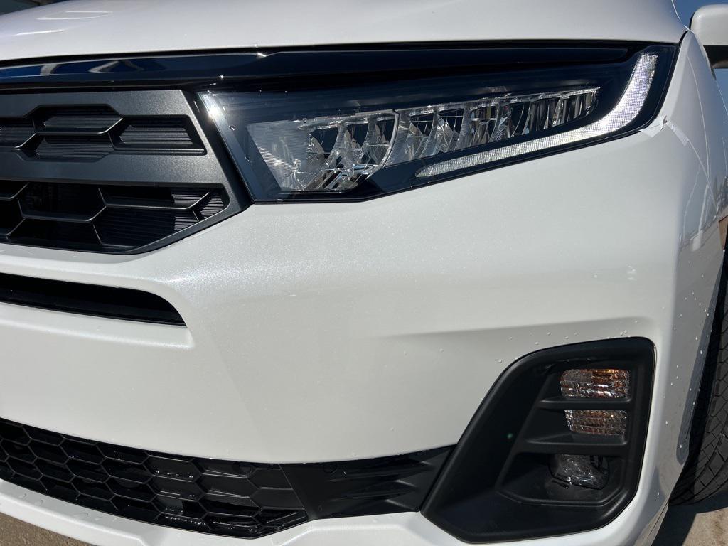 new 2026 Honda Odyssey car, priced at $42,616