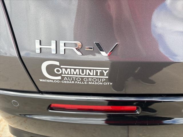 new 2025 Honda HR-V car, priced at $32,624