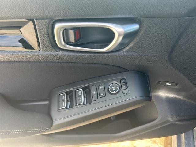 new 2025 Honda Civic Hybrid car, priced at $29,452