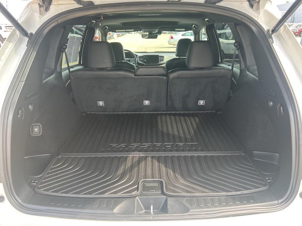 used 2022 Honda Passport car, priced at $35,033