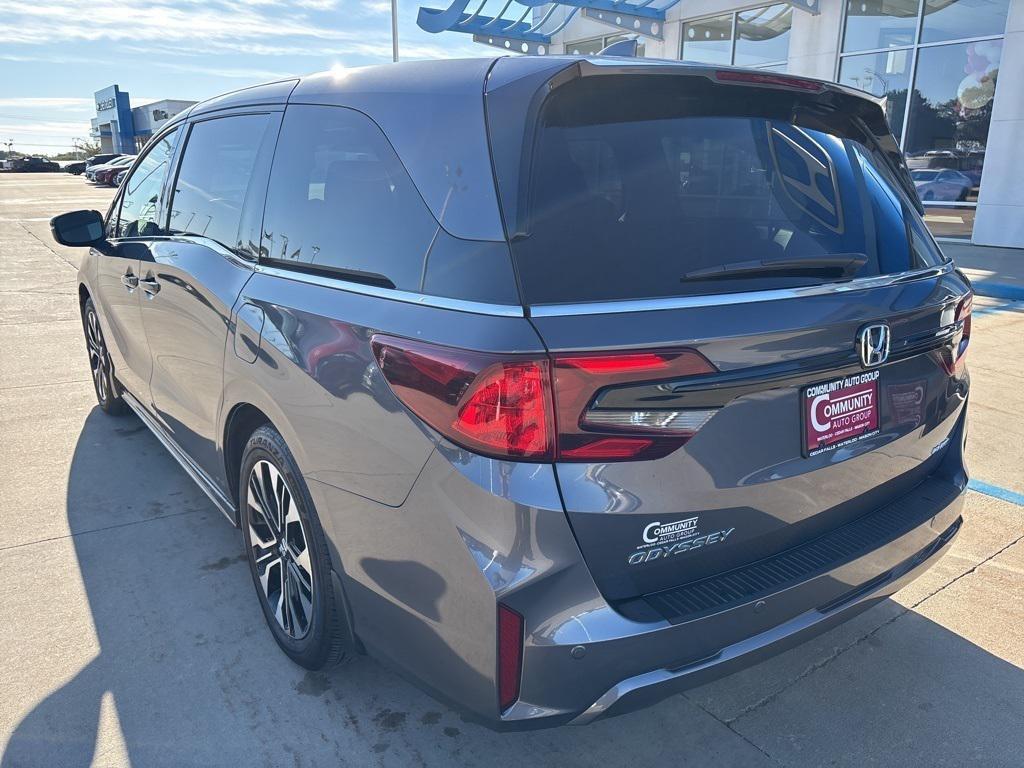 used 2025 Honda Odyssey car, priced at $48,391
