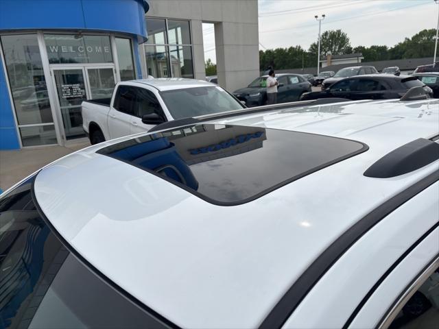 used 2015 Jeep Grand Cherokee car, priced at $12,463