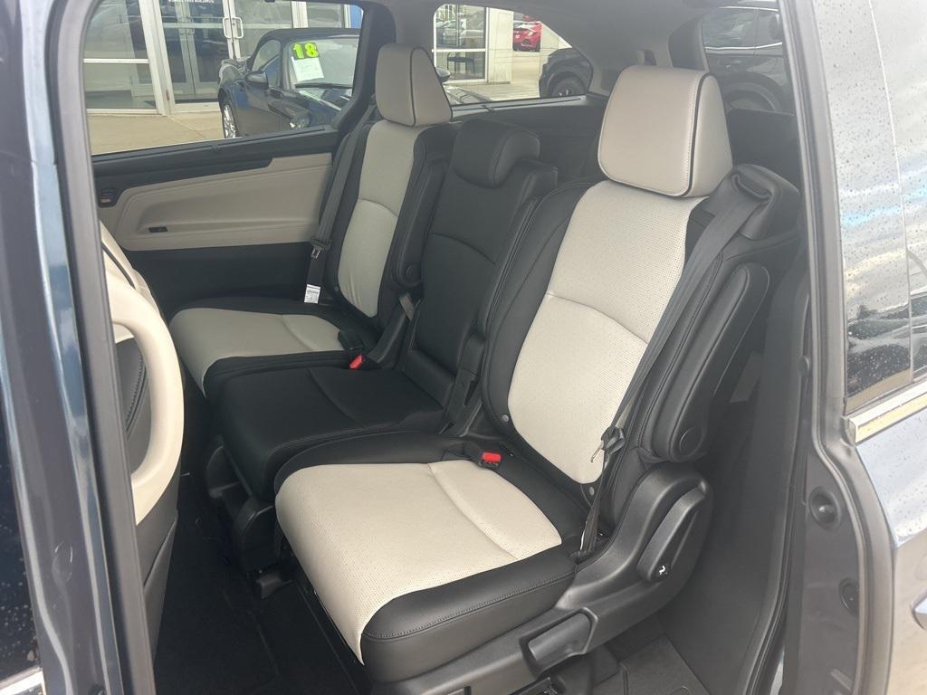 new 2026 Honda Odyssey car, priced at $53,419