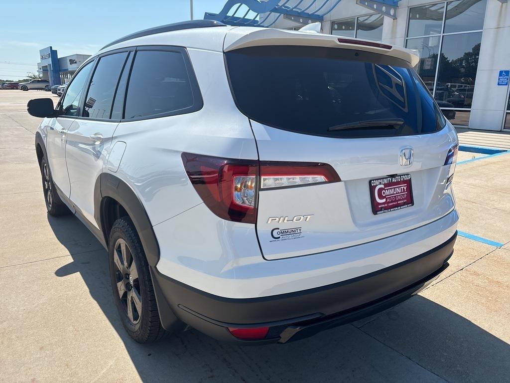 used 2022 Honda Pilot car, priced at $36,924