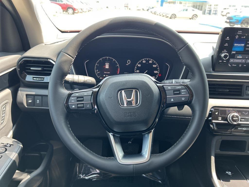 new 2025 Honda Pilot car, priced at $46,974