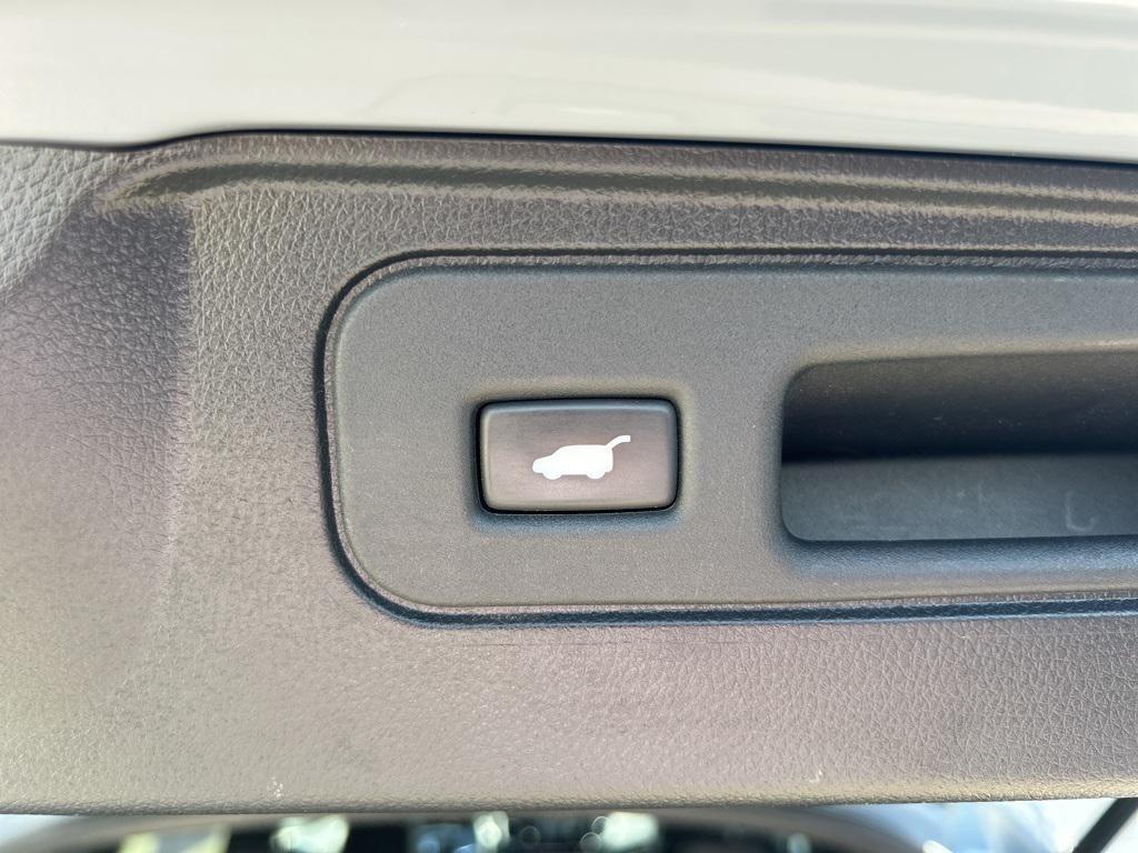 used 2023 Honda Passport car, priced at $36,224