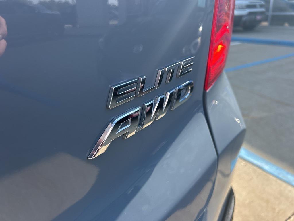 used 2023 Honda Passport car, priced at $36,224